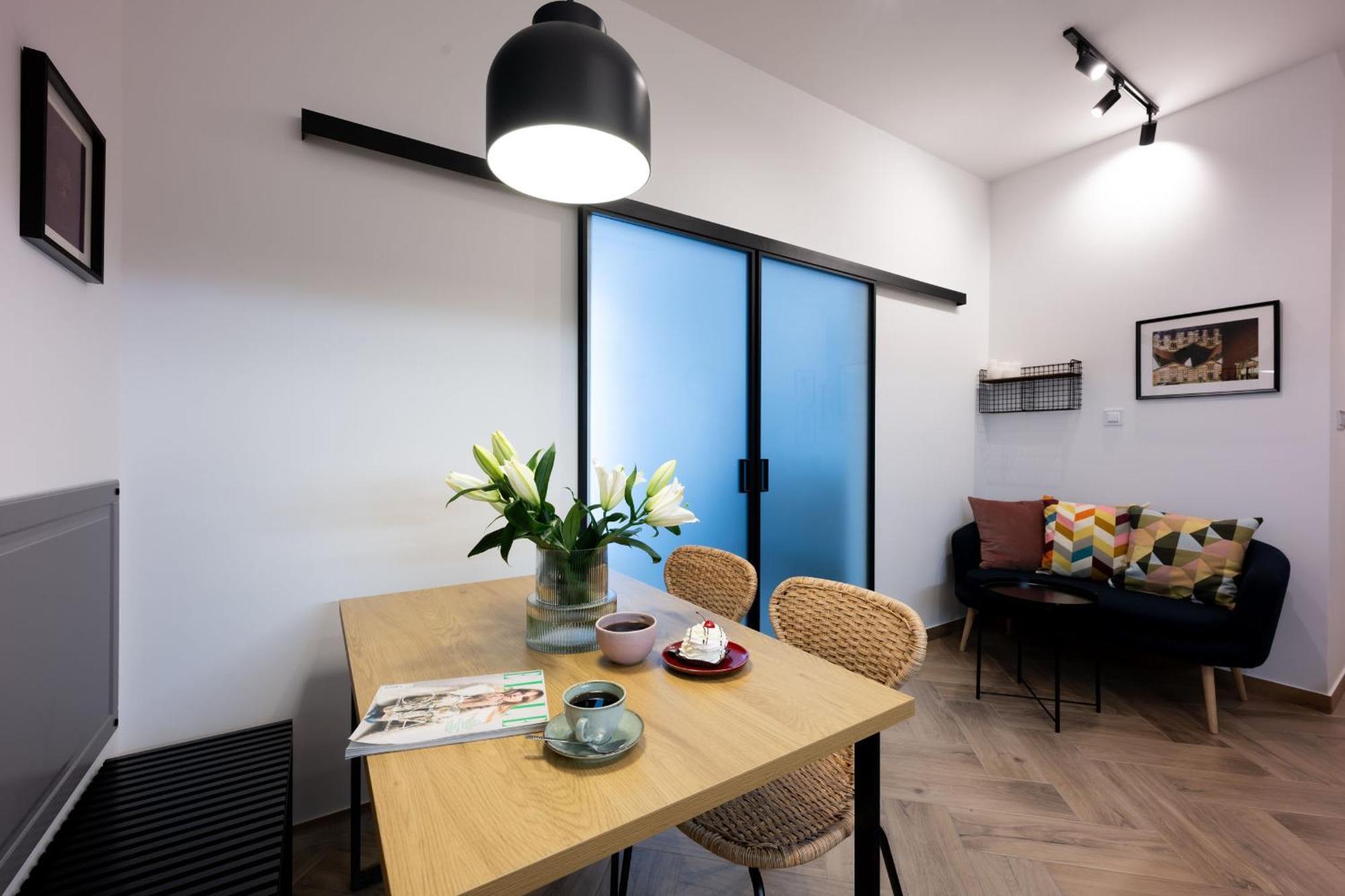 Native Apartments Pulaskiego 6 Krakow Bagian luar foto