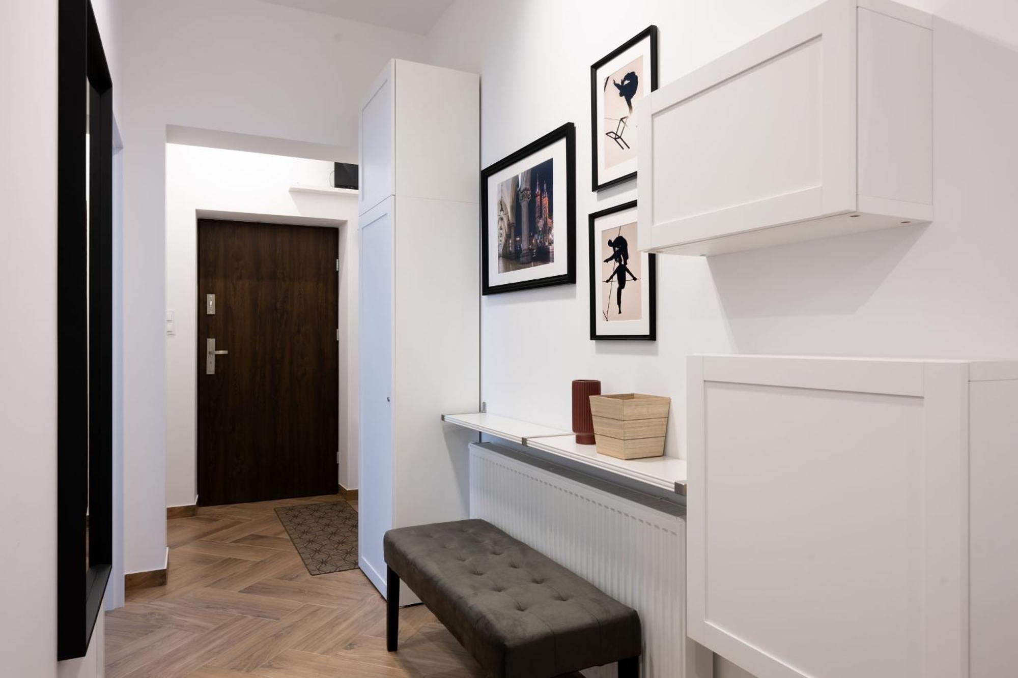 Native Apartments Pulaskiego 6 Krakow Bagian luar foto